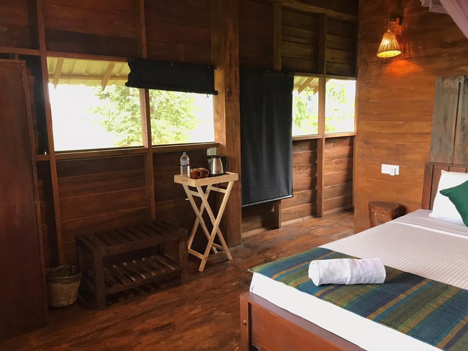 Chena Huts Eco Resort Sigiriya Dış mekan fotoğraf
